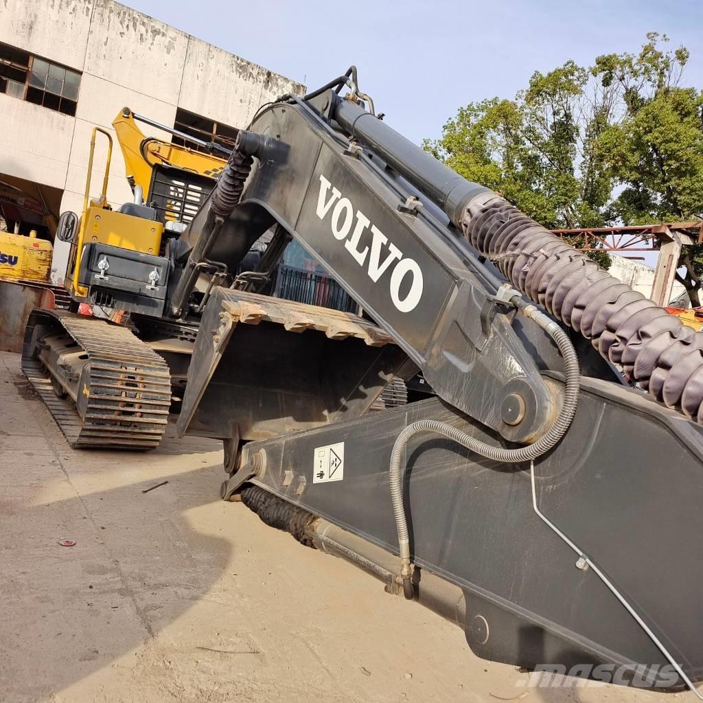 Volvo EC 210 D Roomikekskavaatorid