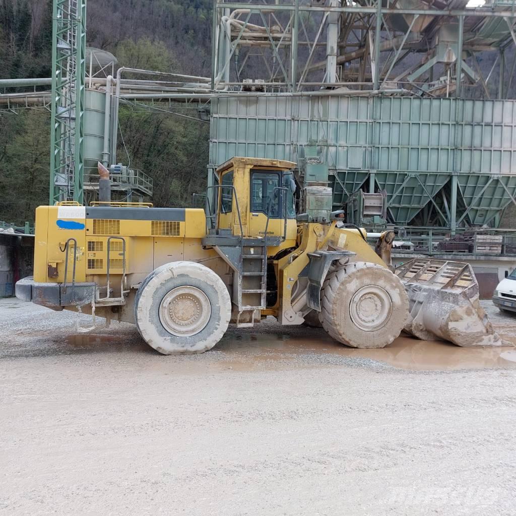 Komatsu WA 600-3 Rataslaadurid