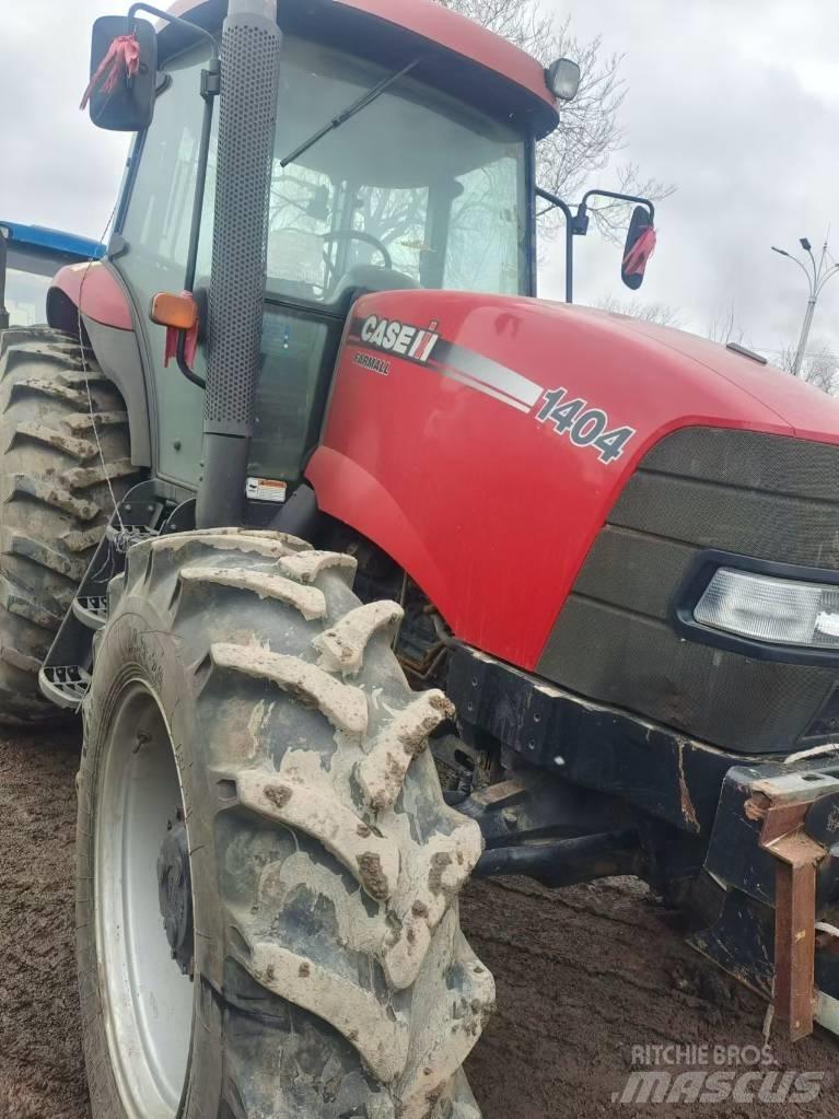 Case IH FARMALL 1404 Traktorid