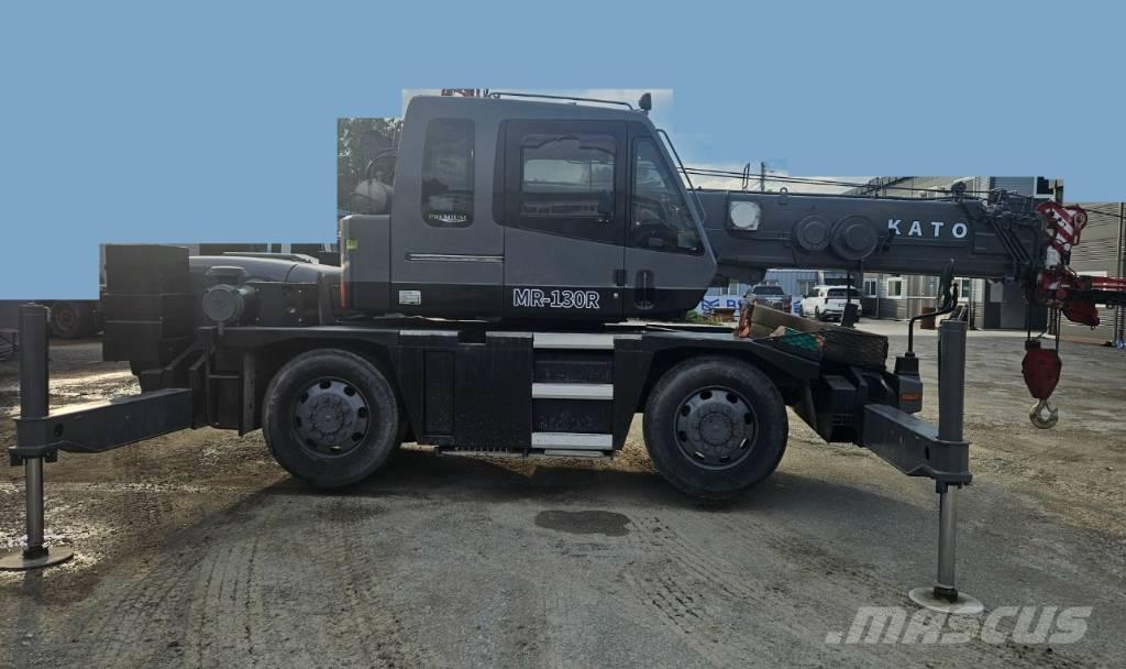 Kato KRM-13H-2 Maastikutõstukid