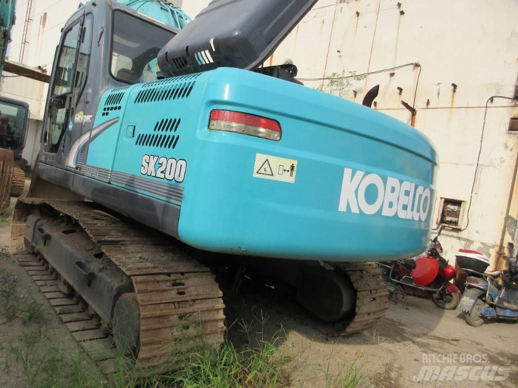 Kobelco SK 200-8 Roomikekskavaatorid