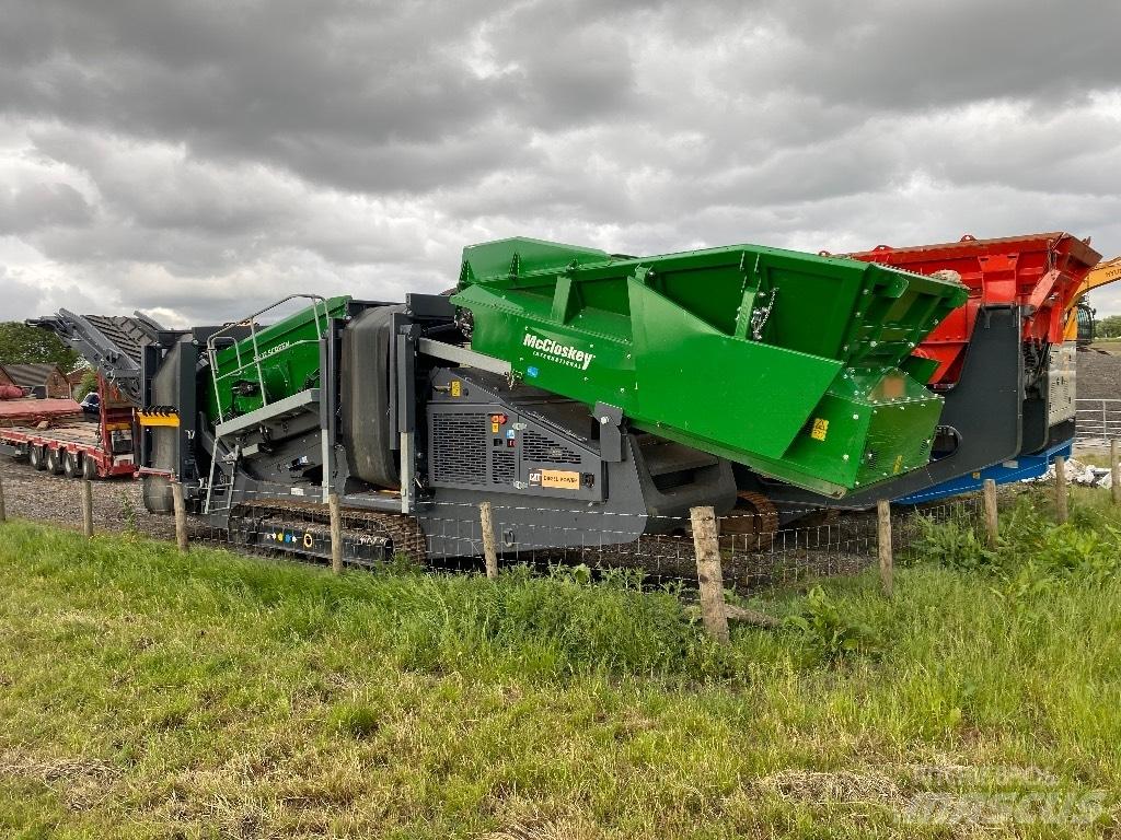 McCloskey R105 Iseliikuvad sõelad