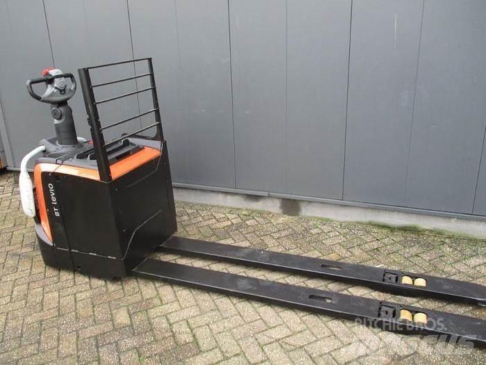 Toyota LPE 250 Platvormiga alusesiirdaja