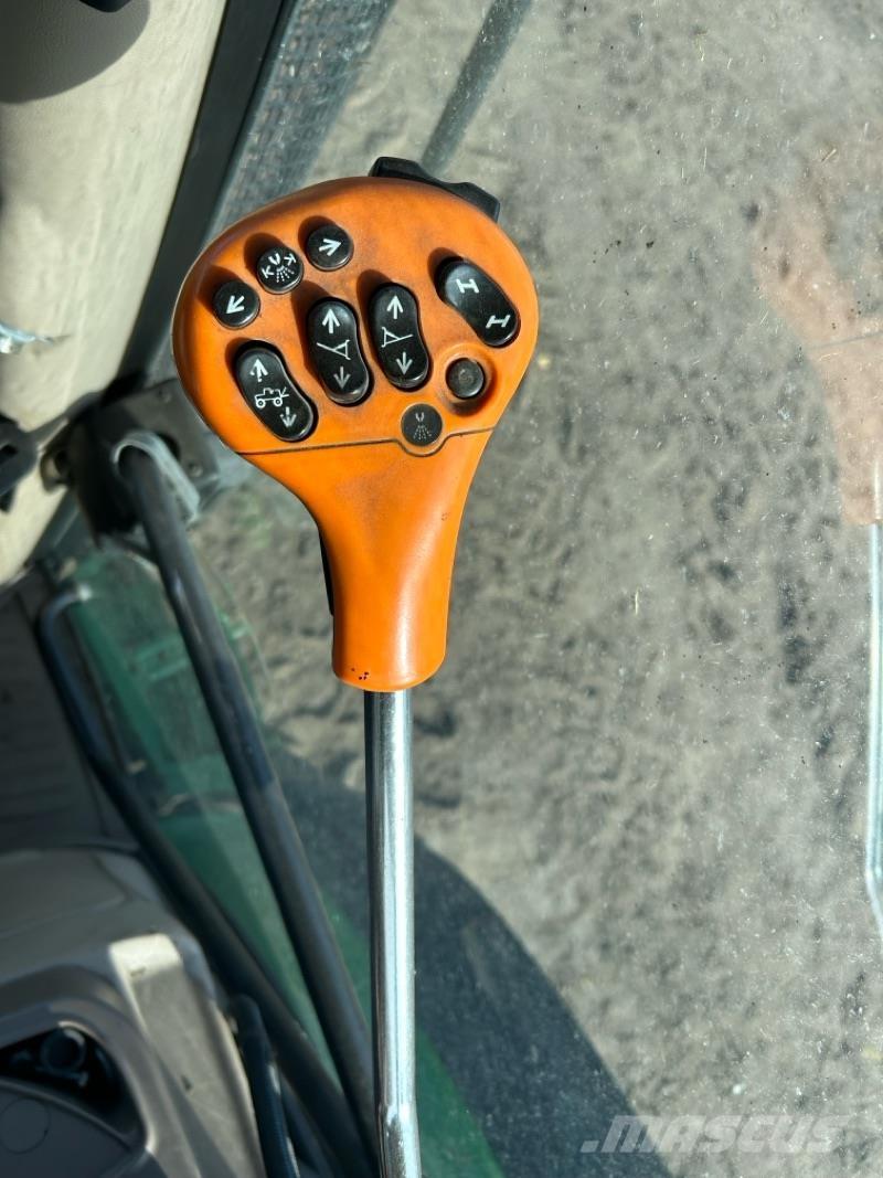 John Deere R962i Haagispritsid