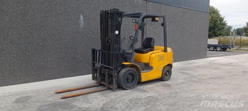 TCM FD25T3 Diiseltõstukid