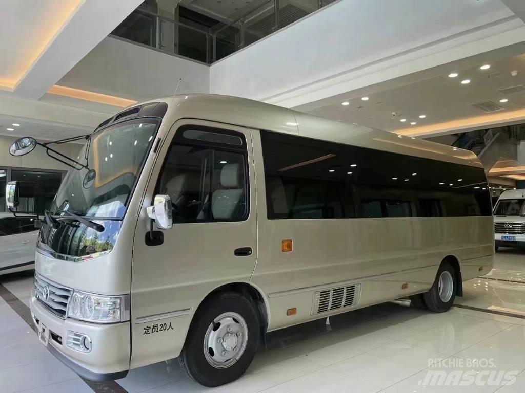 Toyota Coaster Bus Väikebussid
