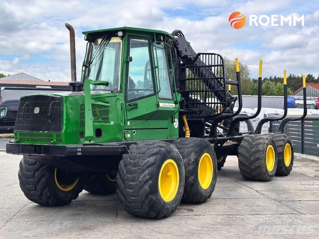 John Deere 1110 D Forwarderid