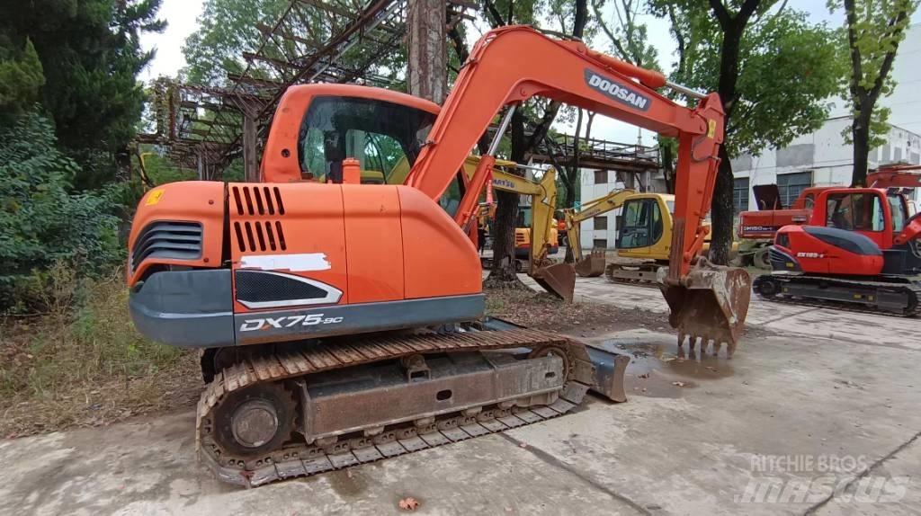 Doosan DX 75-9 C Roomikekskavaatorid