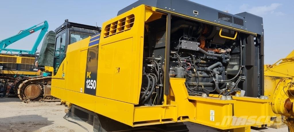 Komatsu PC 1250-8 Roomikekskavaatorid