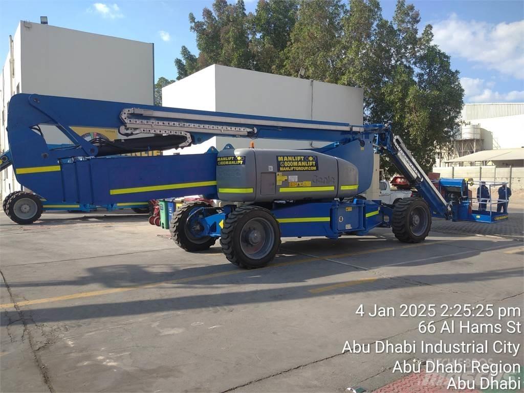 Genie Z135/70 Iseliikuvad poomtõstukid