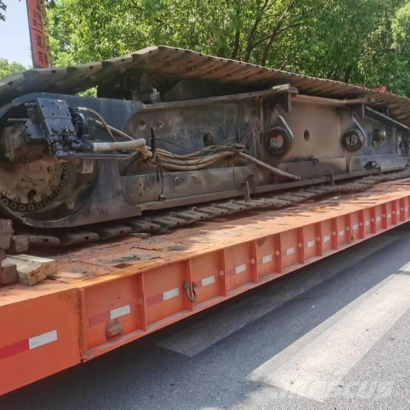 Demag CC 2800 Roomikkraanad