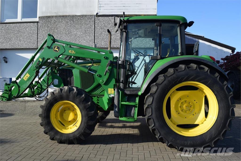 John Deere 6220 Traktorid