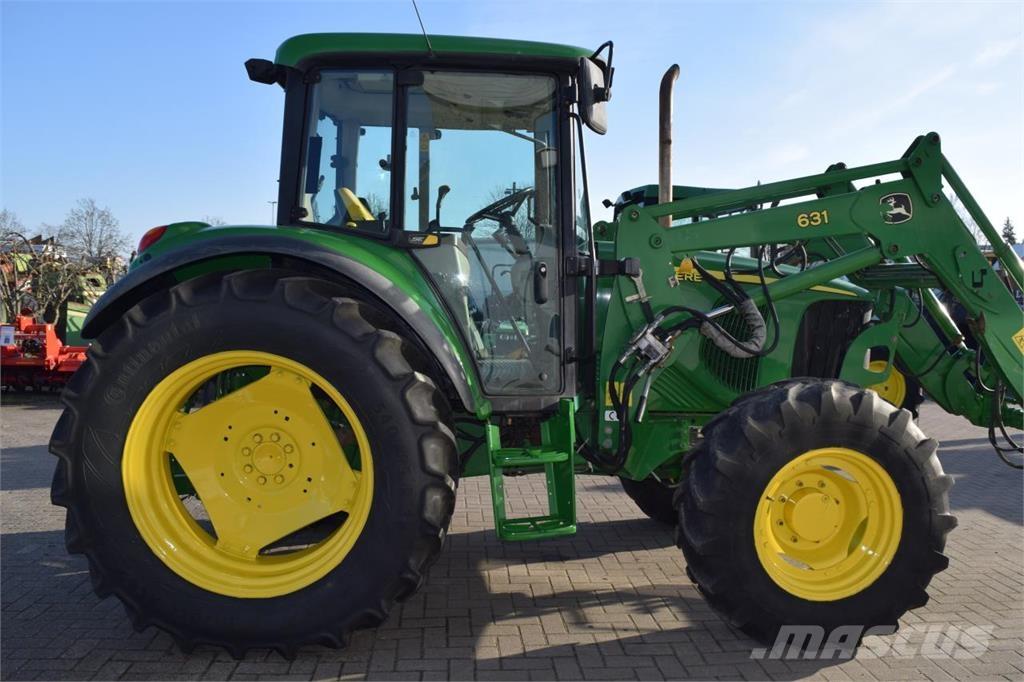 John Deere 6220 Traktorid