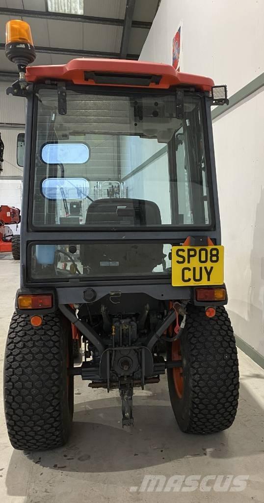 Kubota B2530 Kompakttraktorid