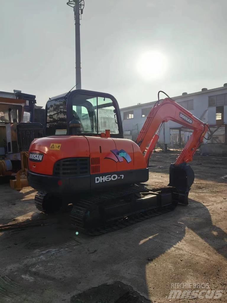 Doosan DH 60-7 Miniekskavaatorid < 7 t