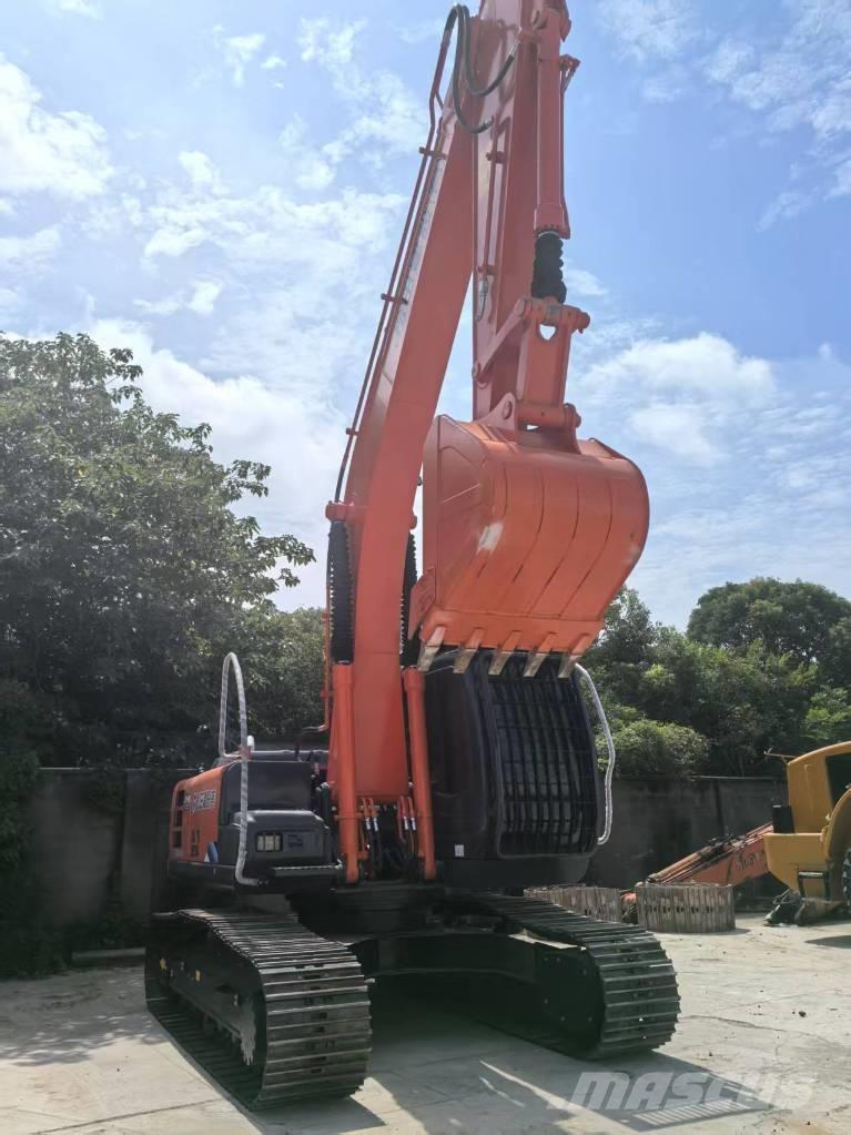 Hitachi ZX 200-3 G Roomikekskavaatorid