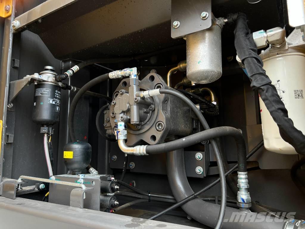 Volvo EC210 Roomikekskavaatorid