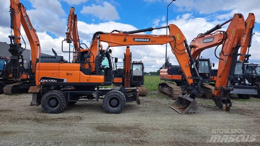 Doosan DX 170 W Ratasekskavaatorid