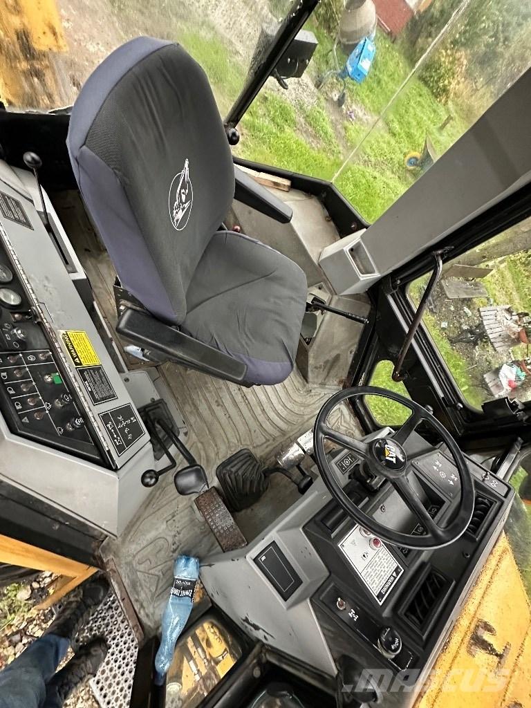 CAT 416B Ekskavaatorlaadurid
