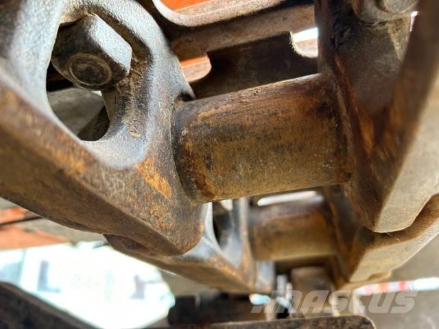 Fiat-Hitachi EX 165 Roomikekskavaatorid