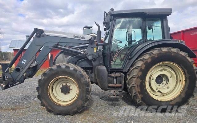 Valtra N141 HiTech Traktorid