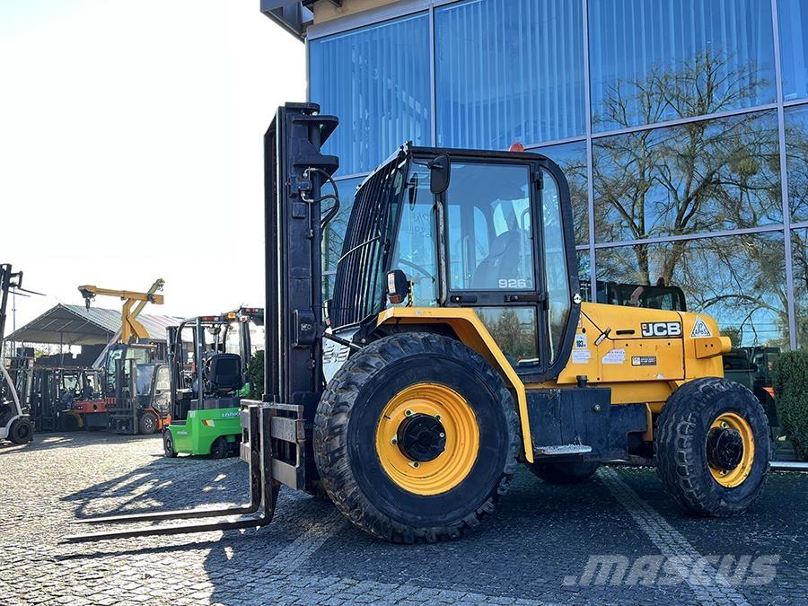 JCB 926 Maastikutõstukid