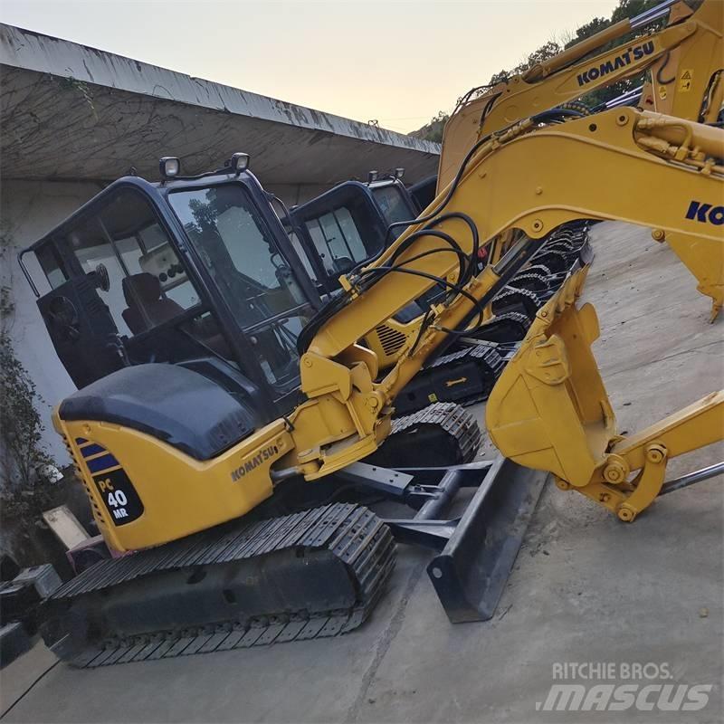 Komatsu PC 40 Miniekskavaatorid < 7 t