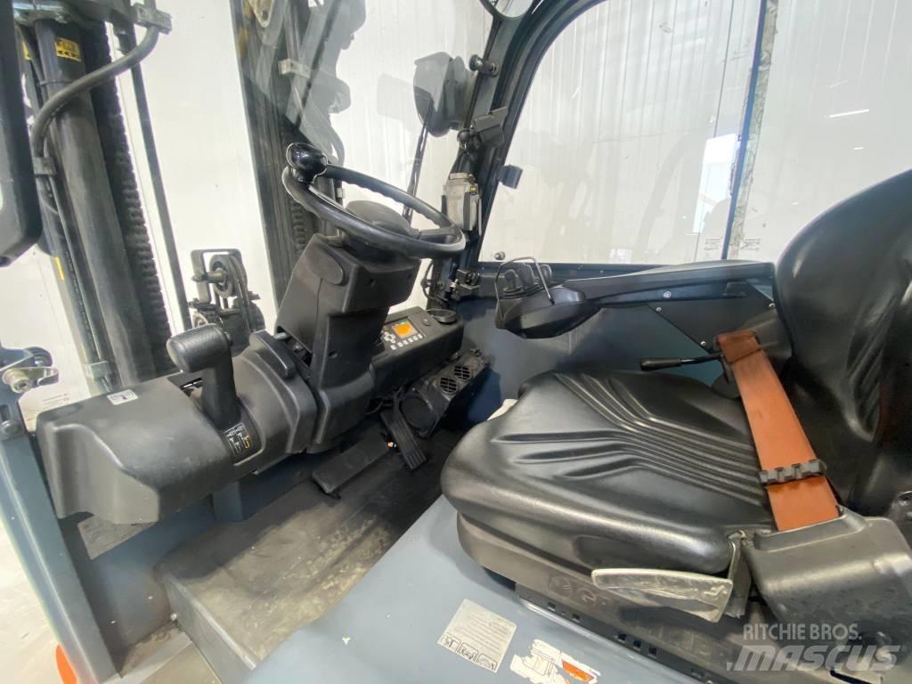 Toyota 8FBMT35 Elektritõstukid