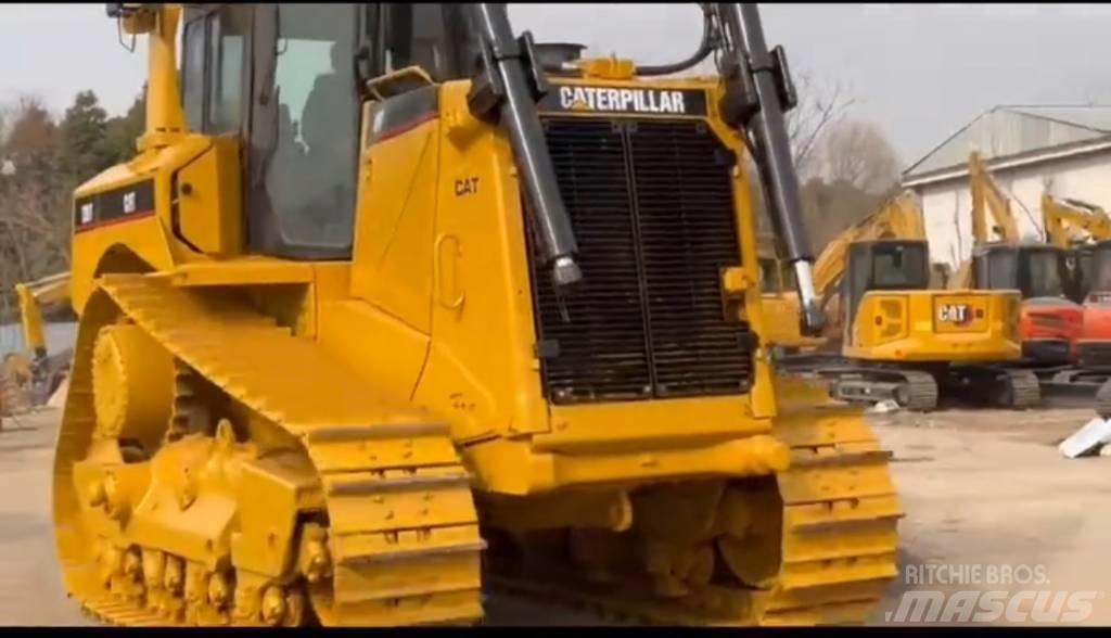 CAT D 8 T Buldooserid