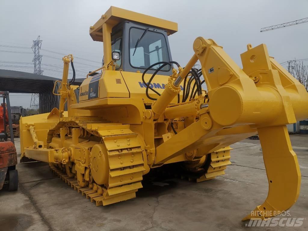 Komatsu D 155 AX Buldooserid