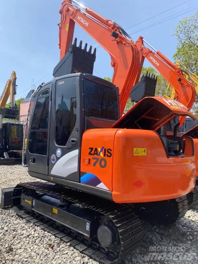 Hitachi 70-5A Roomikekskavaatorid