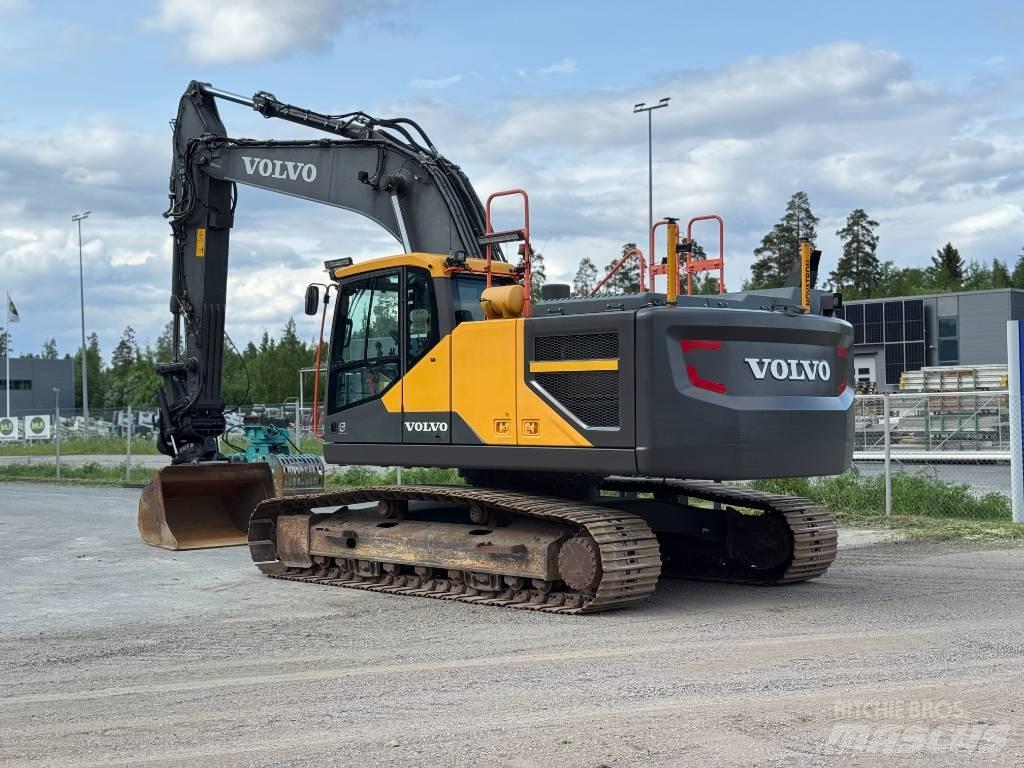 Volvo EC 250 E Roomikekskavaatorid