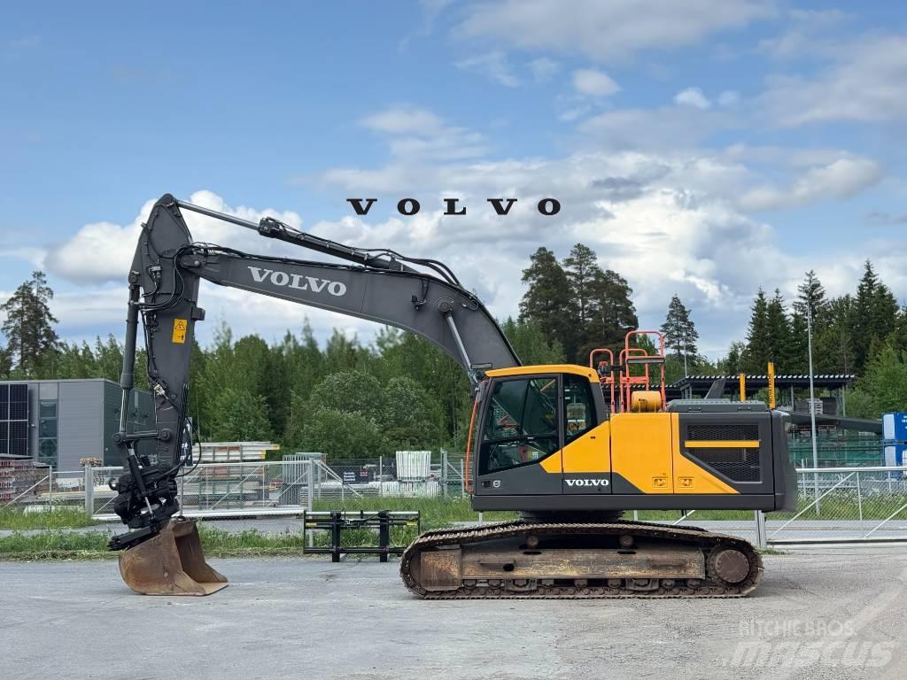 Volvo EC 250 E Roomikekskavaatorid
