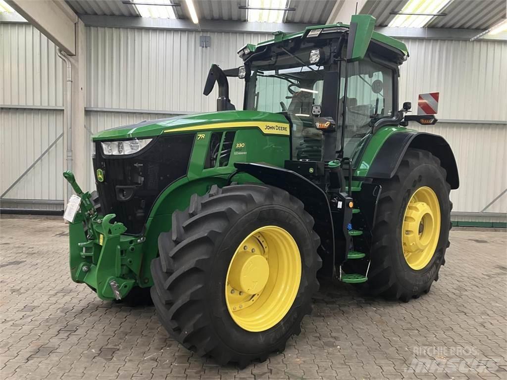 John Deere 7R 330 Traktorid