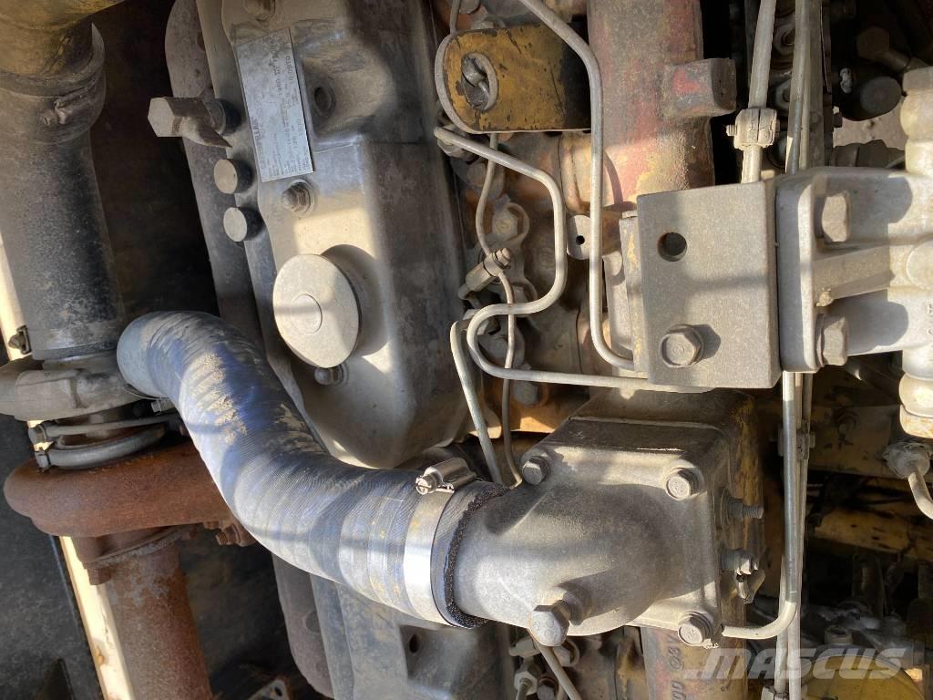 CAT 320 B Roomikekskavaatorid