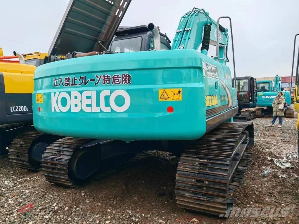 Kobelco SK200D Roomikekskavaatorid