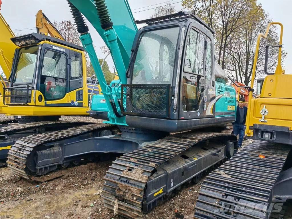 Kobelco SK200D Roomikekskavaatorid
