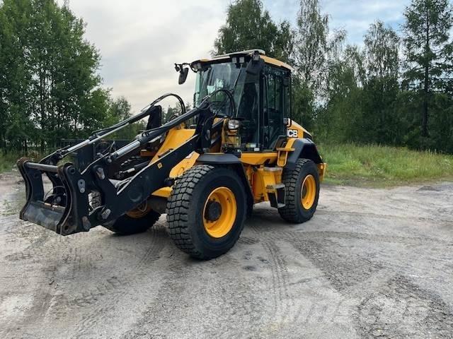 JCB 413K Rataslaadurid
