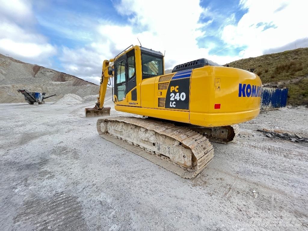 Komatsu PC 240 Roomikekskavaatorid