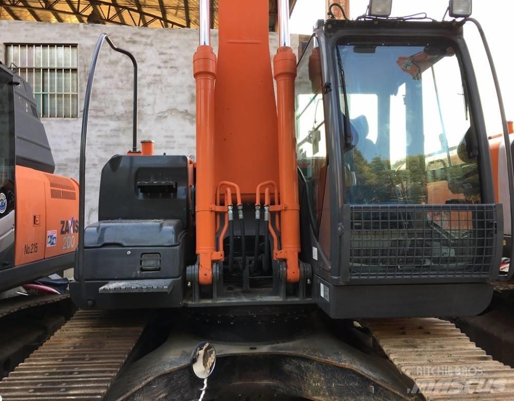 Hitachi zx210 Roomikekskavaatorid