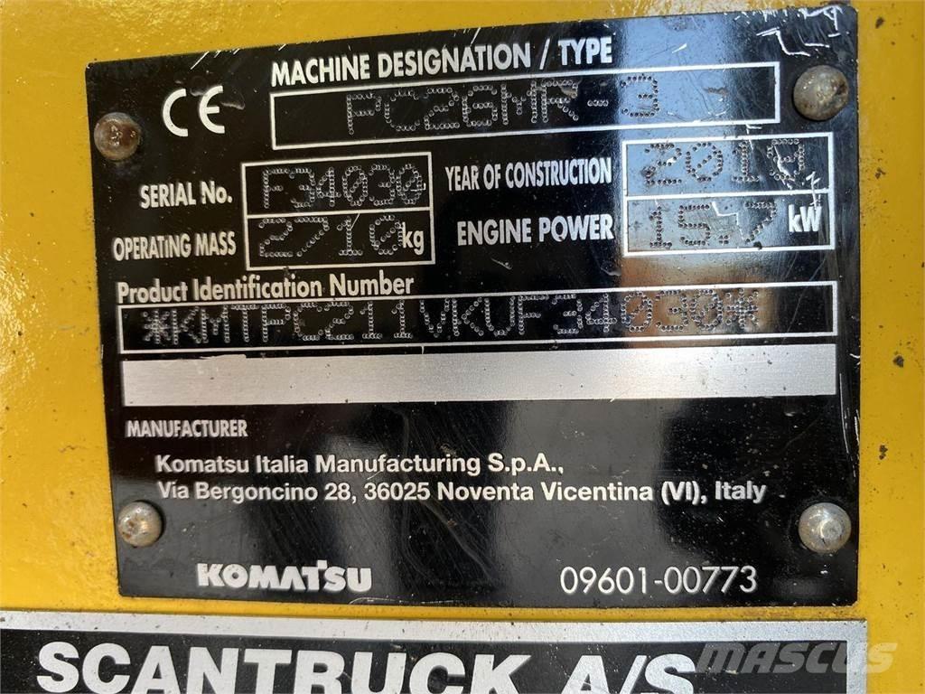 Komatsu PC26MR-3 Ratasekskavaatorid