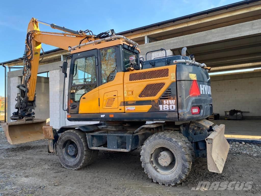 Hyundai HW 180 Ratasekskavaatorid