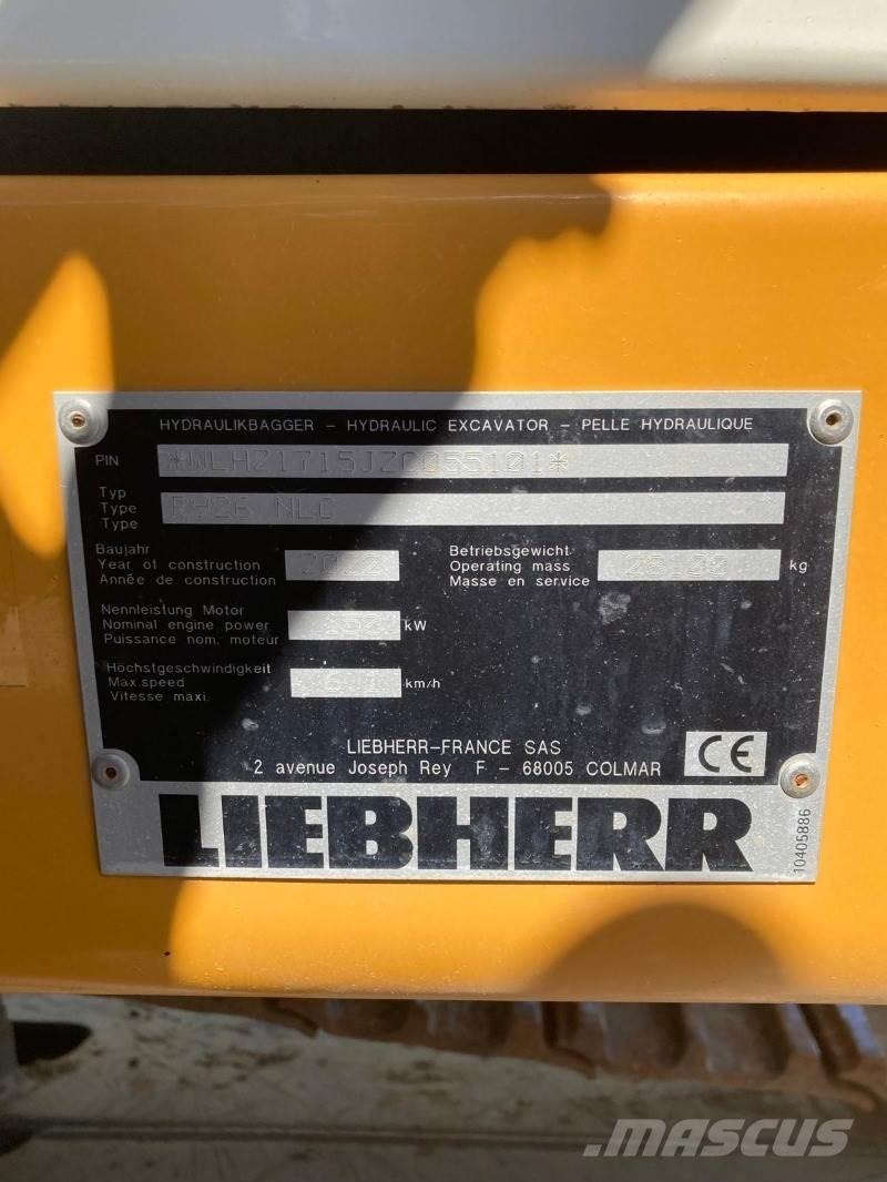 Liebherr R926 Roomikekskavaatorid