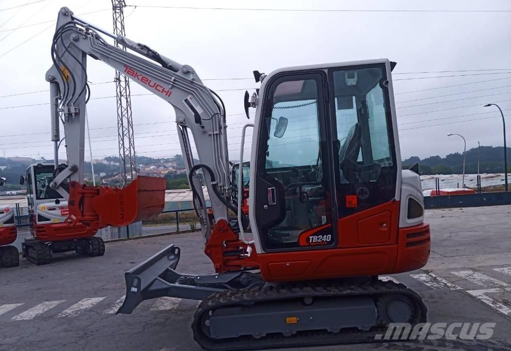 Takeuchi TB 240 Miniekskavaatorid < 7 t