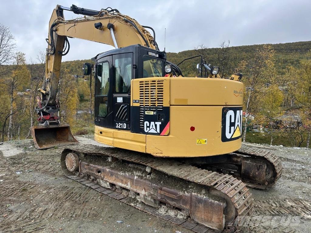 CAT 321 D LCR Roomikekskavaatorid