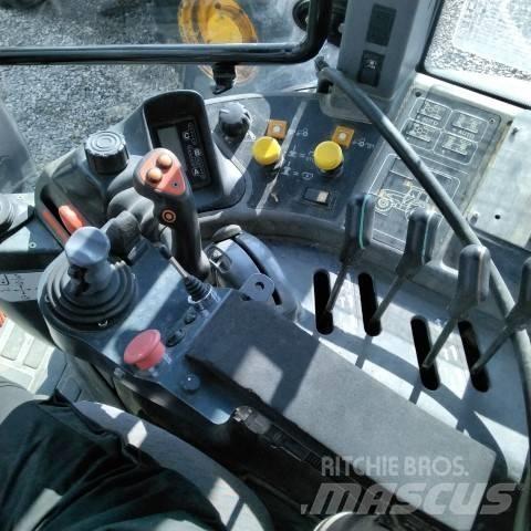 New Holland TM 165 Traktorid