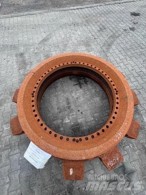 CAT 6040 SPROCKET Lindid, ketid ja alusvankrid