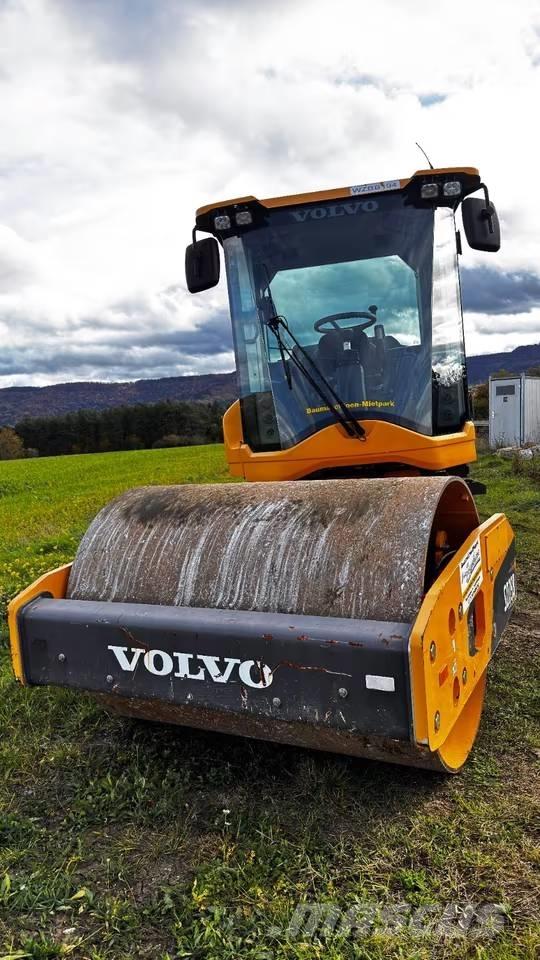 Volvo SD75B Ühe trumliga rullid