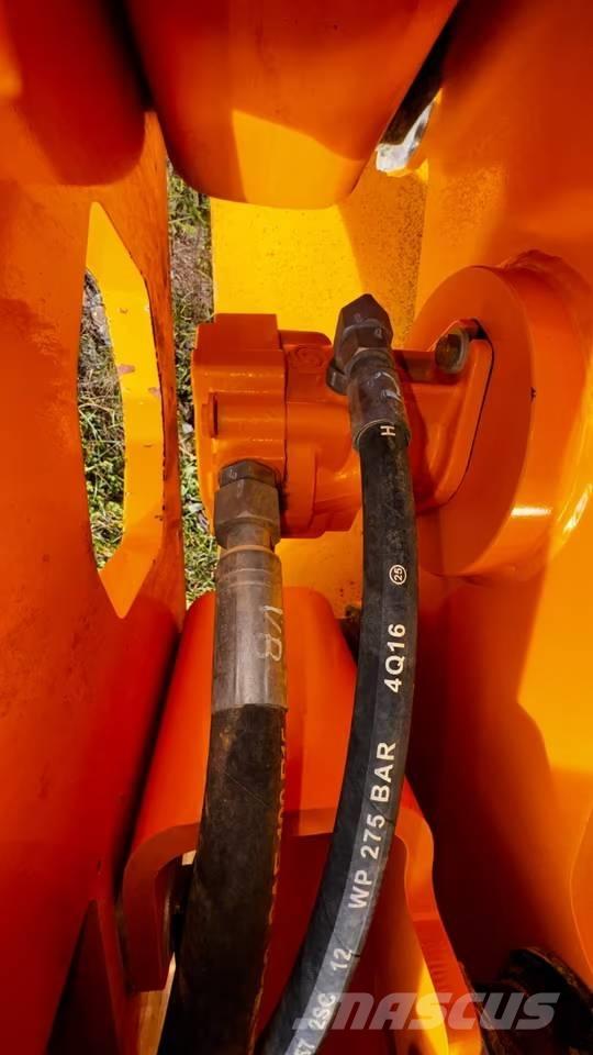 Volvo SD75B Ühe trumliga rullid