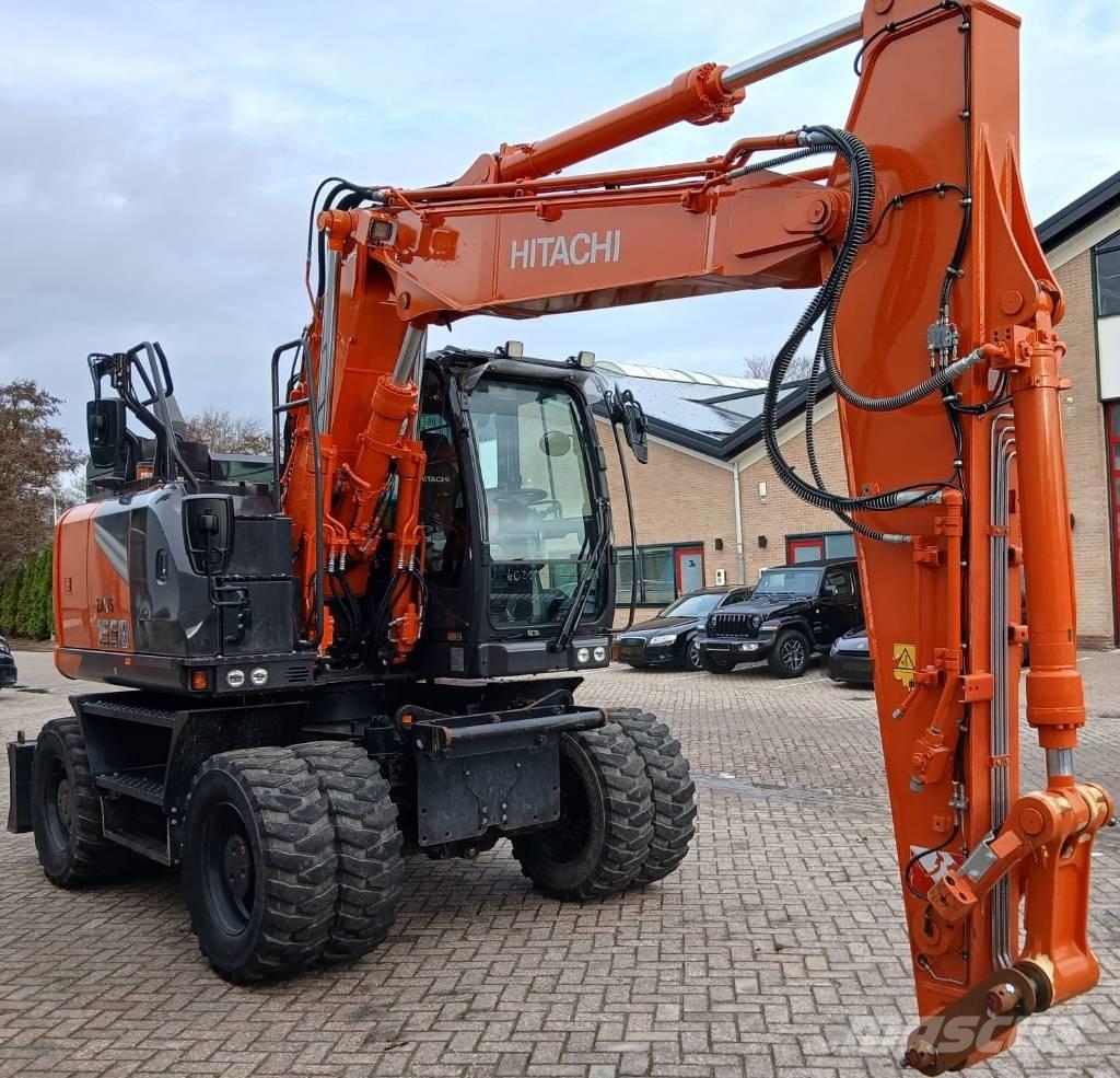 Hitachi ZX155W-7 Ratasekskavaatorid